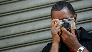 Photographer Jamel Shabazz in 2005 (Paul Hawthorne/Getty Images)